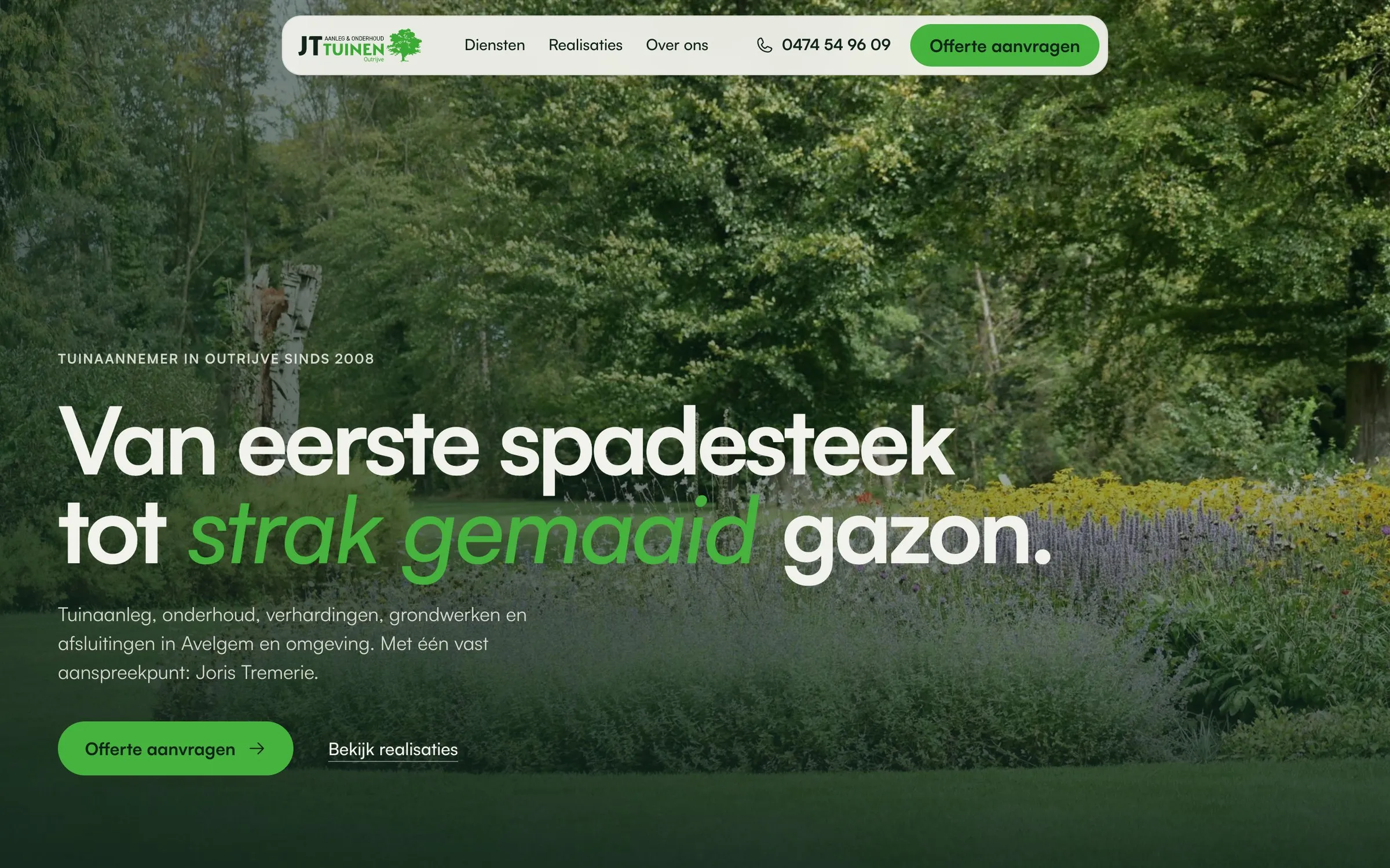 De homepage van de nieuwe website van JT Tuinen op een laptop